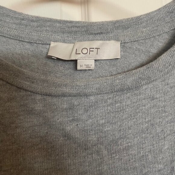 Womens LOFT White Cut-Out Lace Detail Grey Balloon Sleeve Sweater Size Medium - Picture 3 of 4